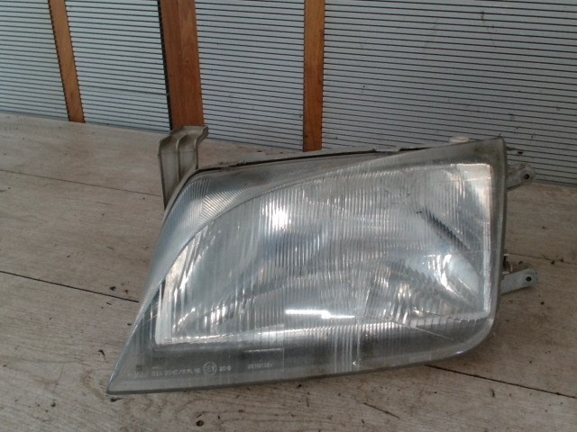 SUZUKI SWIFT 96-05 Bal első fényszóró 1. kép