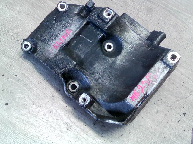 VOLKSWAGEN PASSAT 00.11-05.02 B5.5 Klíma tartó bak 1. kép