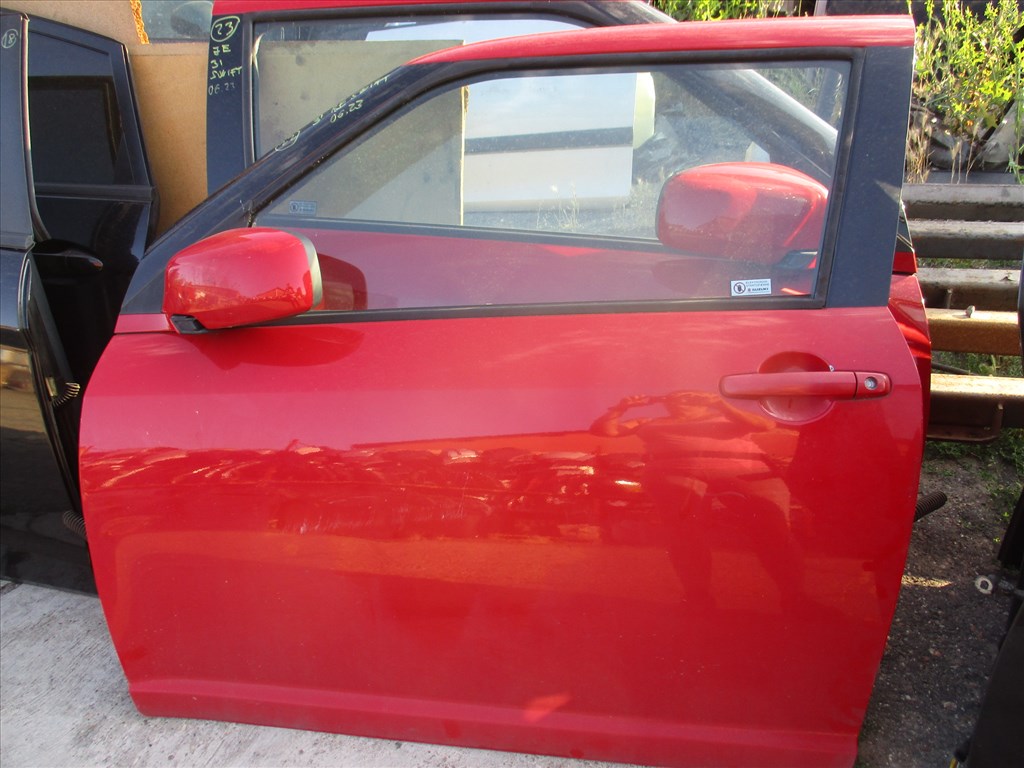 Suzuki Swift V első ajtó bal-jobb 3 ajtós 3. kép