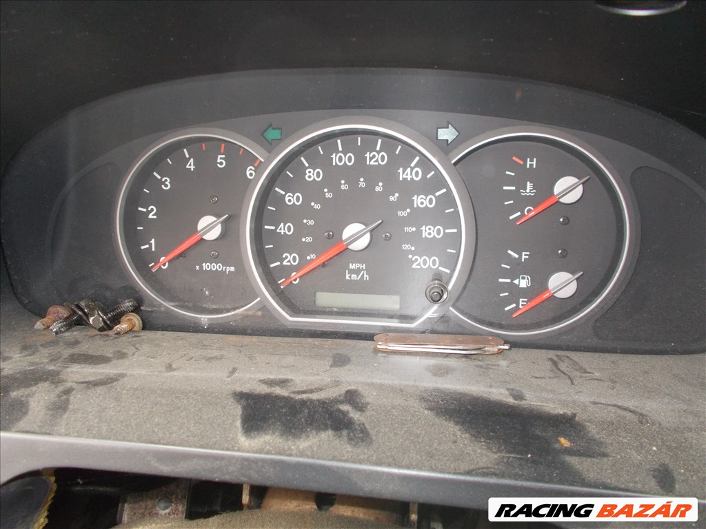 Kia Carnival (KV-II) bontott alkatrészei 7. kép