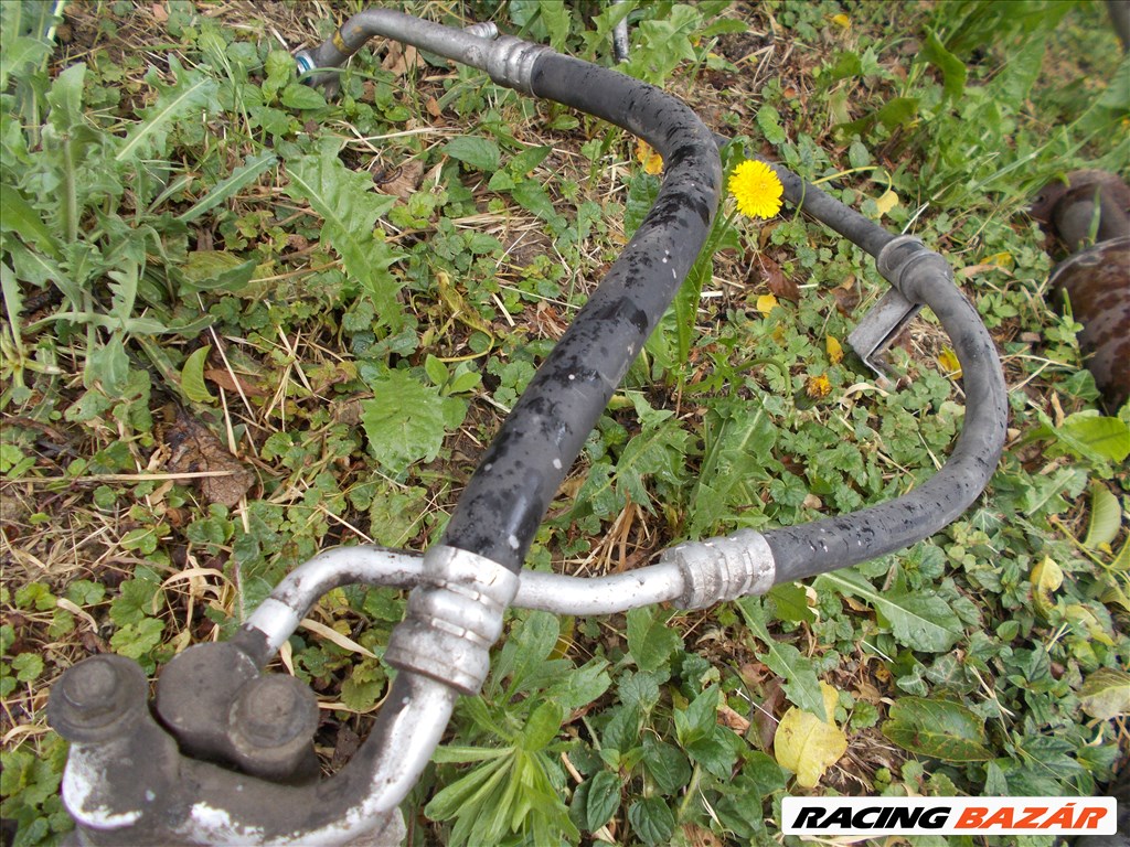 Kia Carnival (KV-II) bontott alkatrészei 8. kép