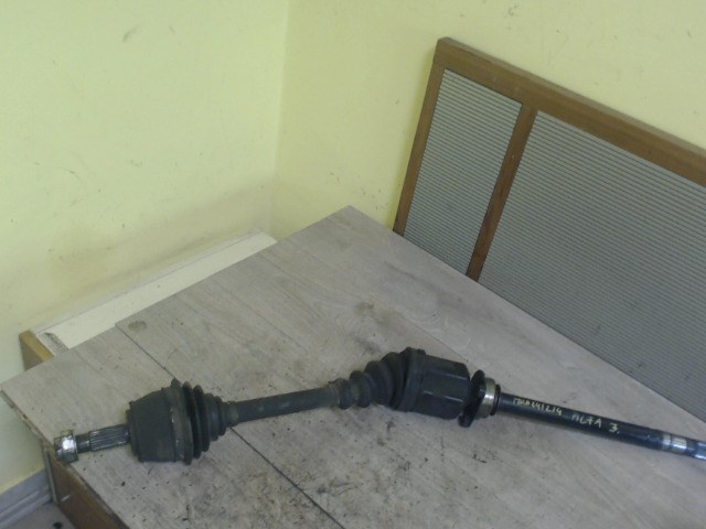 ALFA ROMEO ROMEO 147 04.10-10.05 Jobb első féltengely 1. kép