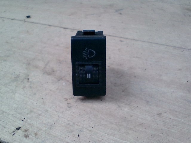 AUDI A4 94-98 Fényszórómagasság állító kapcsoló 1. kép