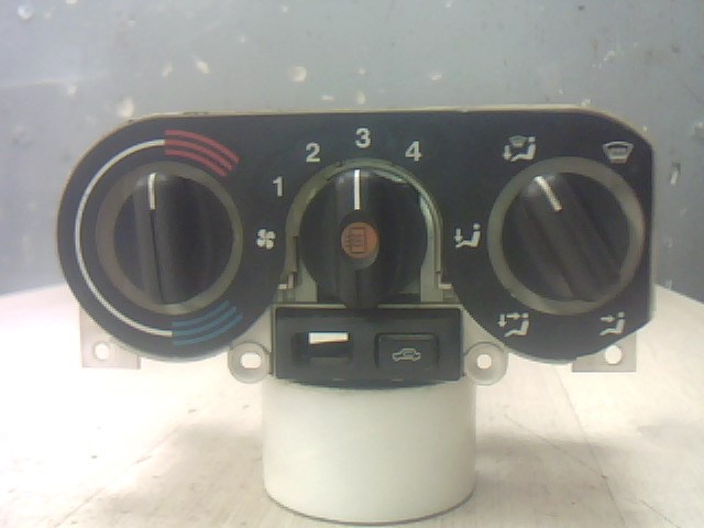 OPEL ASTRA F 94-02 Fűtés vezérlő panel 1. kép