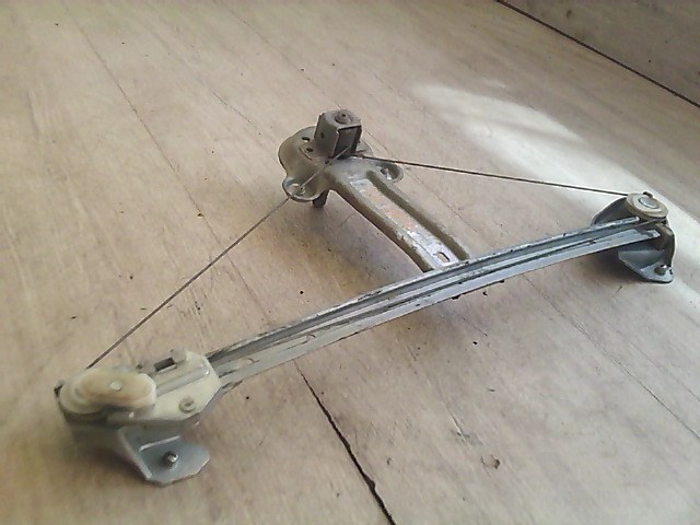 OPEL ASTRA H 04-10 Jobb hátsó ablakemelő szerkezet mechanikus 1. kép