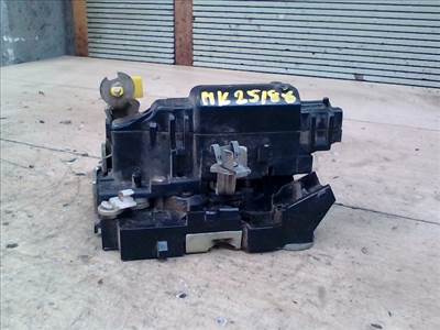 RENAULT Kangoo 2003.01 - 2008.01 Jobb első ajtó zárszerkezet központizáras