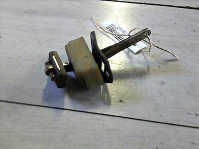 SUZUKI SWIFT 96-05 AJTÓHATÁROLÓ / HÁTSÓ