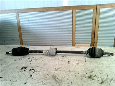 SUZUKI SWIFT 96-05 Jobb első féltengely