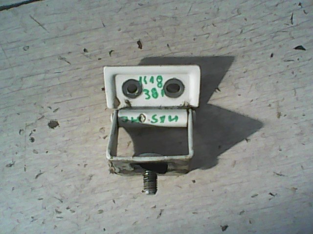 SUZUKI SX4 Csomagtérajtó jobb ajtózsanér 1. kép