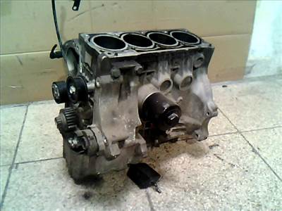 VOLKSWAGEN polo v. 02-05 motor. benzin fűzött blokk hengerfej nélkül