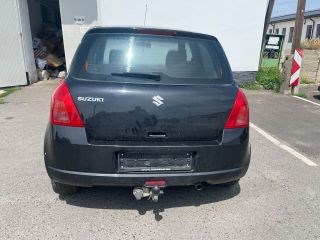 SUZUKI SWIFT III (MZ, EZ) Jobb hátsó Ajtó (Üres lemez) 3. kép