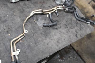 Audi A4/B8 2007-2013 2.0D CAGA üzemanyagcső 8K0201543Q