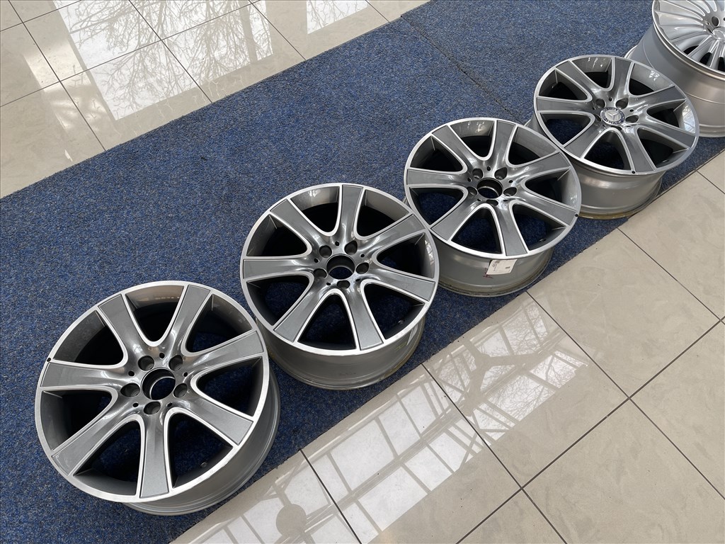 (1246)  Mercedes 18 -as gyári alufelni felni, 5x112, W222 W 217, S E 4. kép