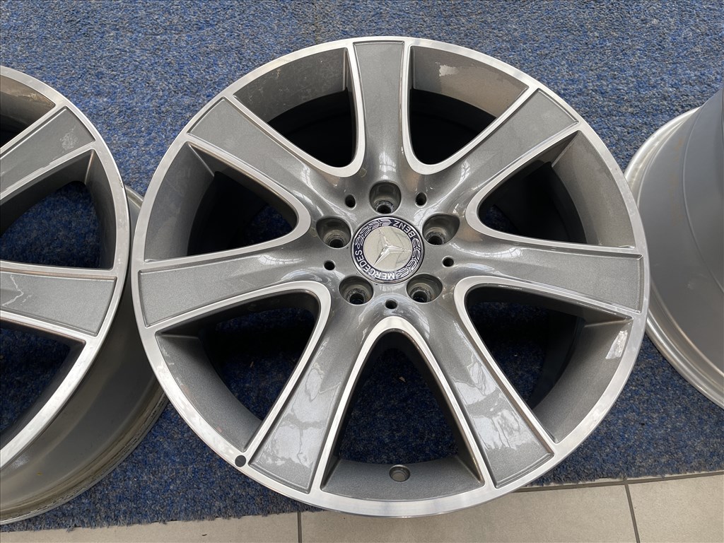 (1246)  Mercedes 18 -as gyári alufelni felni, 5x112, W222 W 217, S E 8. kép