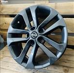 Nissan 17es gyári alufelni 5x114.3 Juke Qashqai