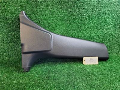 SUZUKI SWIFT IV Jobb B Oszlop Burkolat 7623168L0 7623168l0r