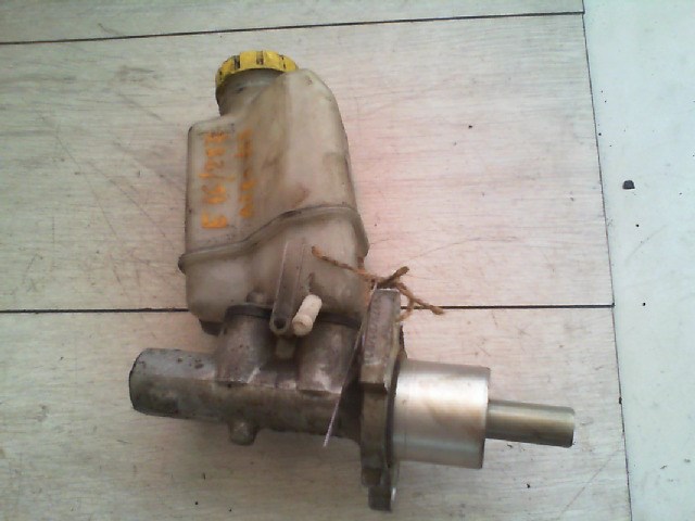 ALFA ROMEO ROMEO 147 00.10-04.10 Főfékhenger 1. kép