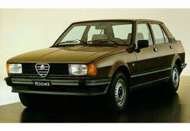 ALFA ROMEO ROMEO GIULIETTA Jobb első fényszóró