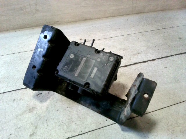 CHRYSLER VOYAGER 05.01- ABS kocka  1. kép