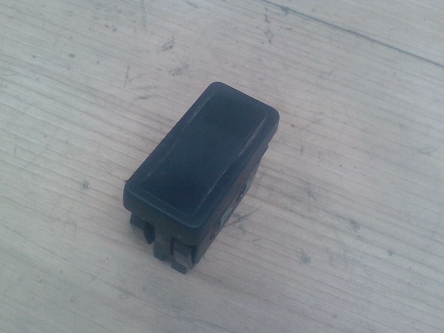 CITROEN SAXO -99 Jobb első ablakemelő kapcsoló 1. kép