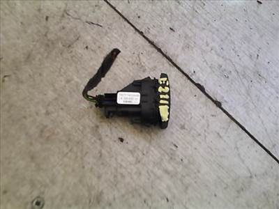 FORD MONDEO 01-07 Jobb hátsó ablakemelő kapcsoló