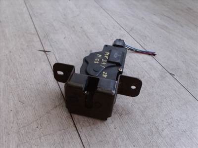 KIA Sorento 2002.08 - 2009.08 Csomagtér ajtó zárszerkezet