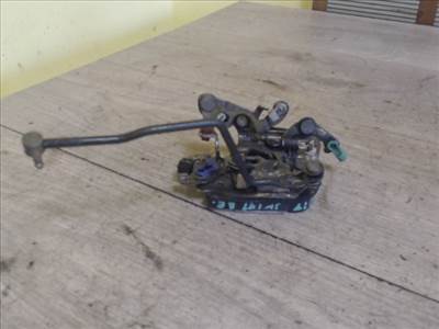 SUZUKI SWIFT 89-96 Bal első ajtó zárszerkezet mechanikus
