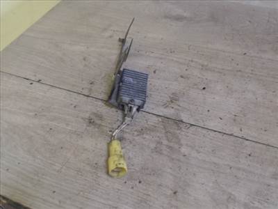 SUZUKI SWIFT 96-05 Üzemanyag befecskendező ellenállás