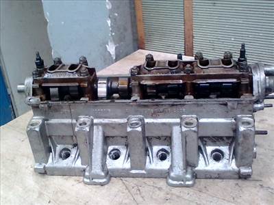 LADA 2111 Hengerfej. benzines