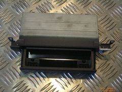 AUDI 100 90-94 HAMUTARTÓ