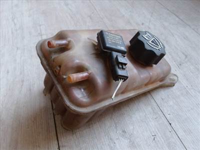 CITROEN C5 -04.09 Kiegyenlítő tartály