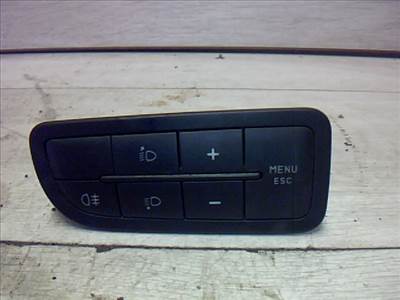 FIAT GRANDE PUNTO 05.10- Kombinált kapcsoló középen