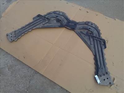 INFINITI G37 Cabrio Hátsó bölcső 