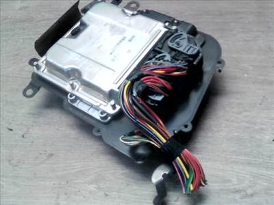 MITSUBISHI CARISMA 99.08- Motorvezérlő egység ECU PCM modul