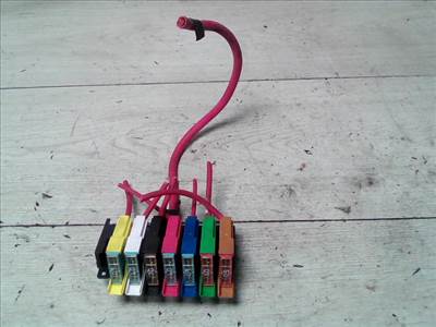 RENAULT MASTER 2010.04-2019.08 Biztosítéktábla BCM BSI BSM SAM GEM modul Motortér