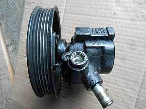 SAAB 9000 Kormány szervó szivattyú hidraulikus