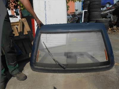 SUZUKI SWIFT 96-05 Csomagtérajtó.