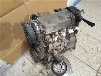 SUZUKI SWIFT 96-05 Motor. benzin fűzött blokk hengerfejjel