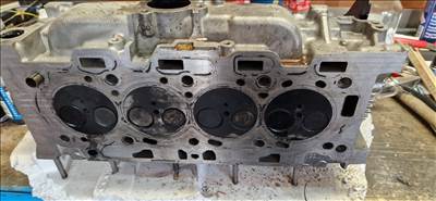 Ford Connect 2014, 1.6D hengerfej