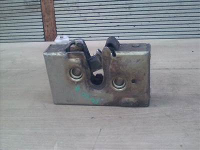 VOLKSWAGEN POLO II. 91-94 Bal első ajtó zárszerkezet mechanikus