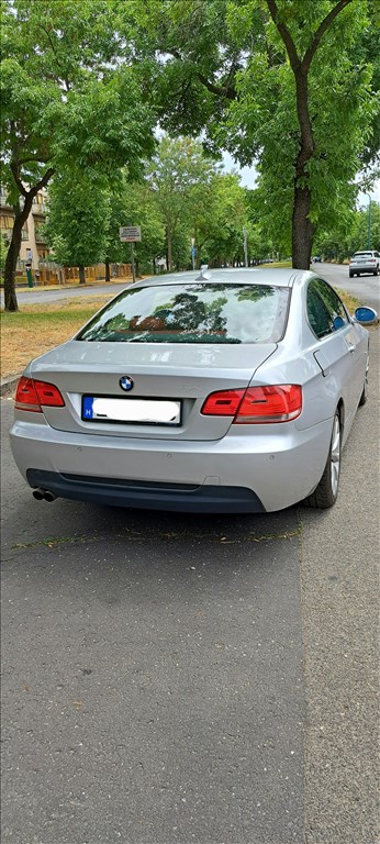 Eladó BMW 325i Coupé (2497 cm³, 218 PS) (E90, E91, E92, E93) 9. kép