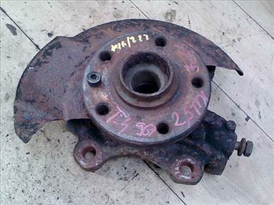 VOLKSWAGEN T4 96.01-03.04 Csonkállvány kerékaggyal jobb első