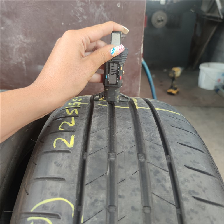  225/55 R17 Bridgestone nyári gumi 70000ft a 4db/150/ 4. kép