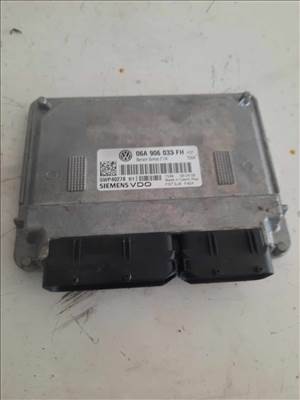 Audi A3 (8P) motorvezérlő 06A906033FH