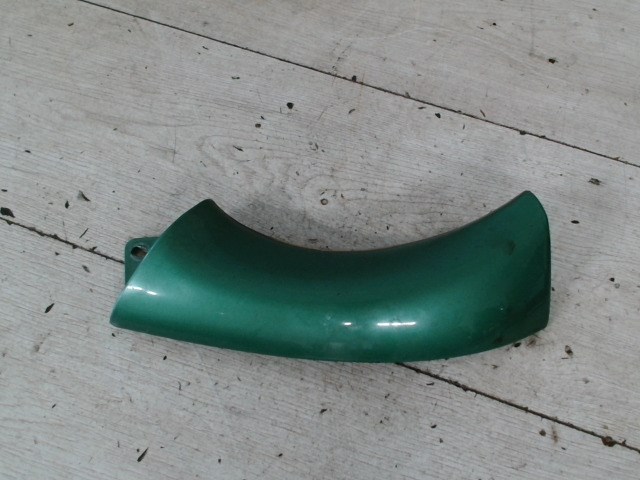 DAEWOO MATIZ 98-01 Bal fényszóró alatti bajusz díszléc 1. kép