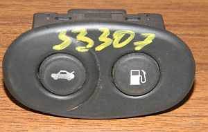 DAEWOO NEXIA TANKSAPKA ÉS CSOMAGTÉRNYITÓ KAPCSOLÓ