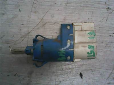 FORD FIESTA 05-08 Féklámpa pedál kapcsoló