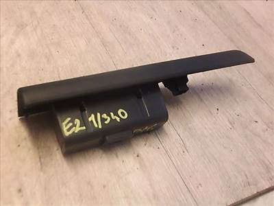 FORD MONDEO 01-07 Bal hátsó ablakemelő kapcsoló