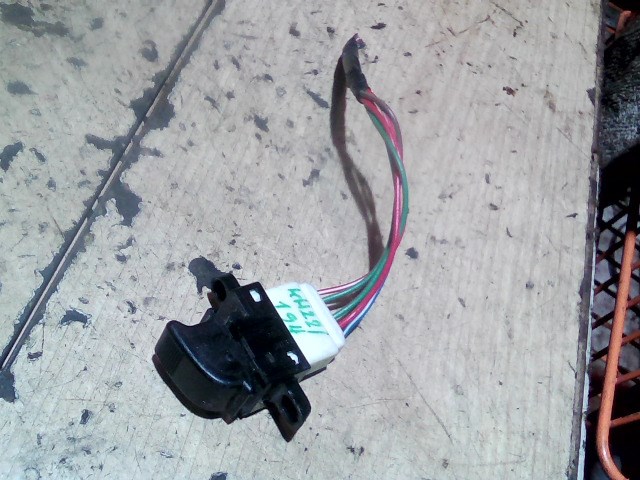 MAZDA 6 02-05 Jobb hátsó ablakemelő kapcsoló 1. kép