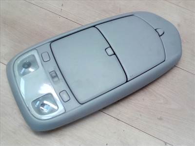 MAZDA MPV 99-05 Utastér világítás első